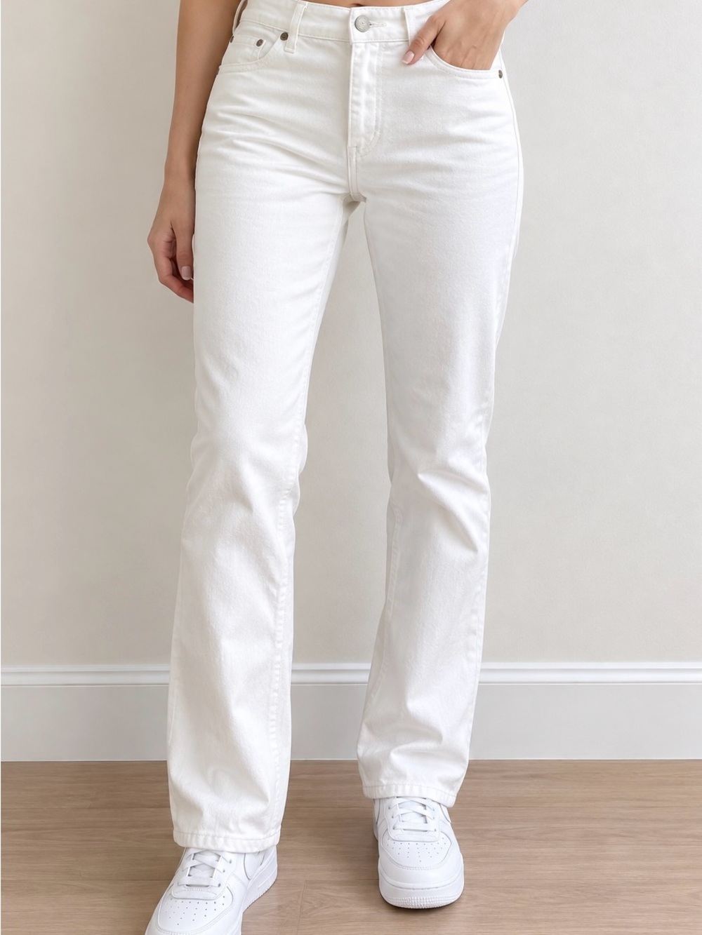Buffalo David Bitton Aubrey White Straight Leg Jeans Size 4/27